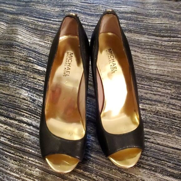 Black Michael Kors heels size 7 - Picture 1 of 9